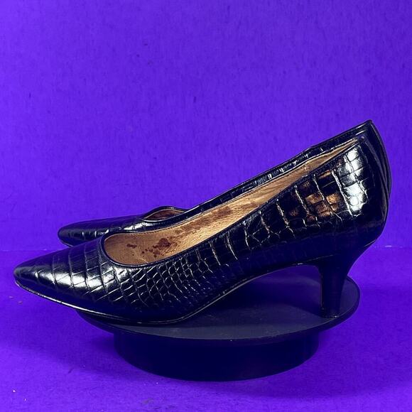 Clarks Women's Black Leather Croc Embossed Pointed Toe Kitten Heel Pump Size 6 - Picture 4 of 9